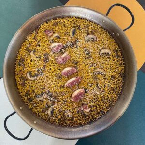 Paella de Pato con setas y  foie  para 4 personas